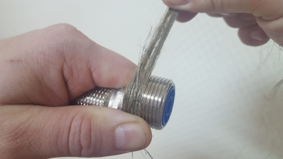 как правильно наматывать лен сантехнический