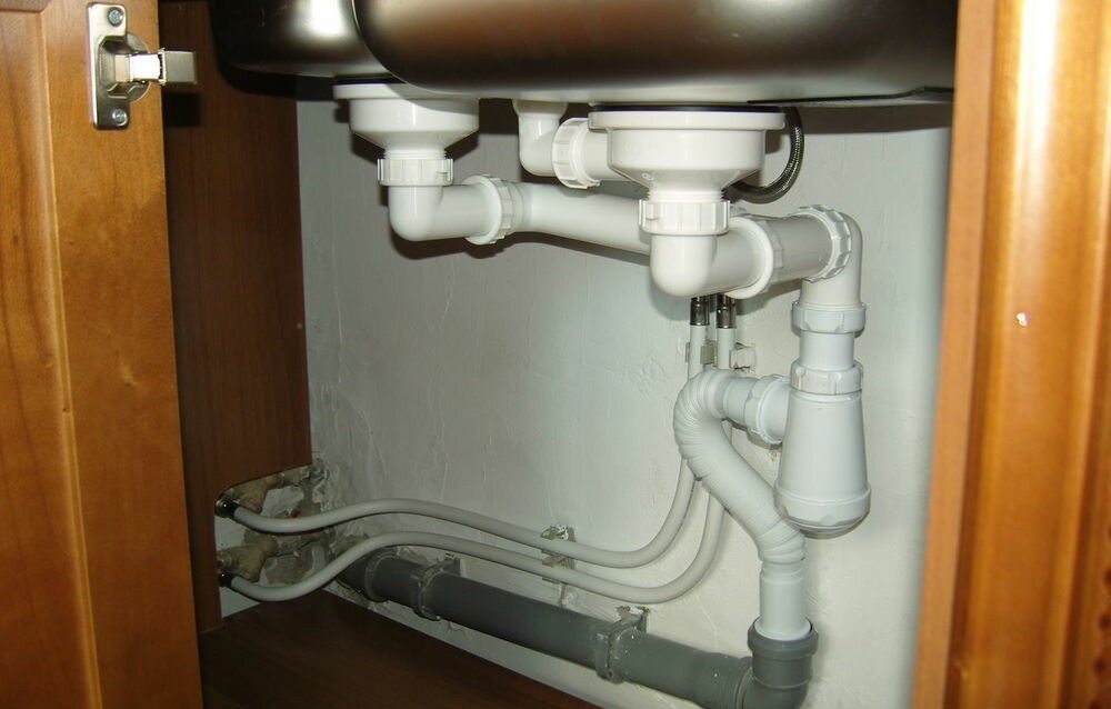 сифон под раковиной