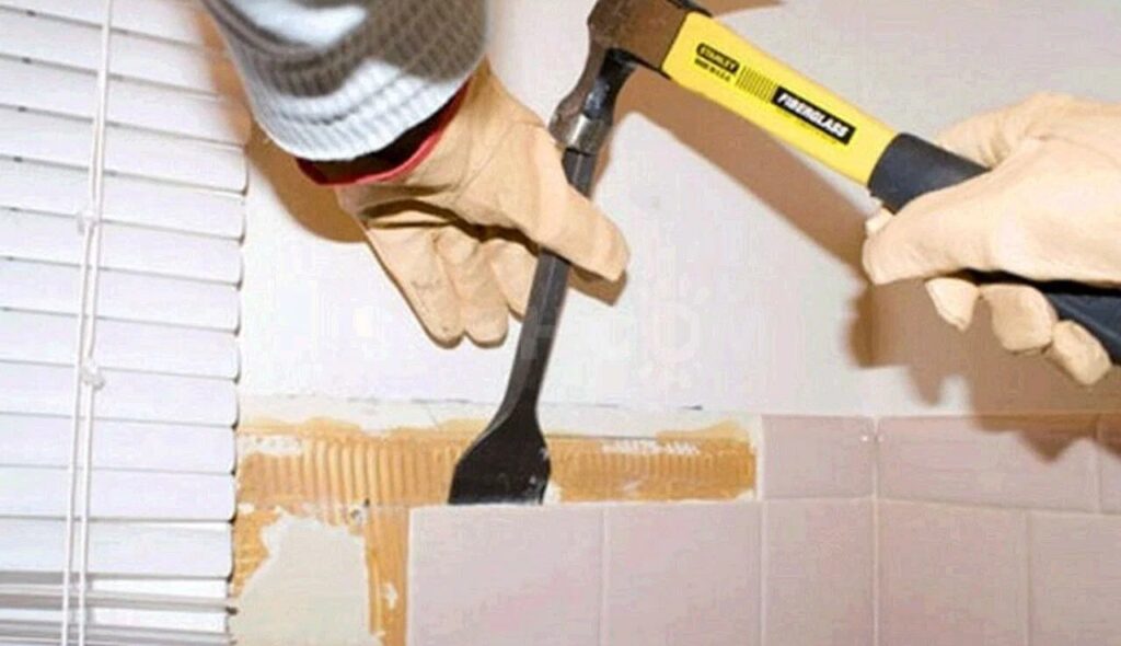 демонтаж плитки